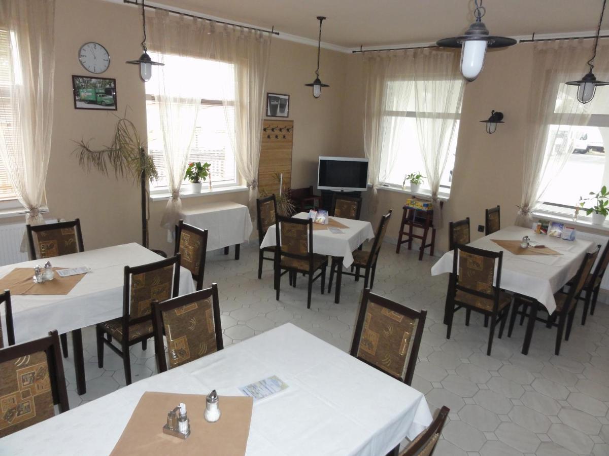 Korona Panzio Bed & Breakfast Level Luaran gambar