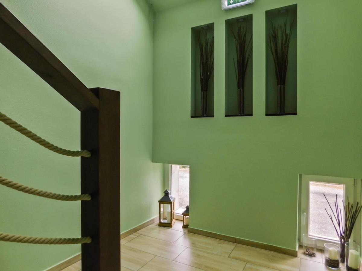 Korona Panzio Bed & Breakfast Level Luaran gambar